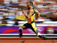 IM电竞博彩-红牛二队鏖战法拉利，周冠宇扛起全队