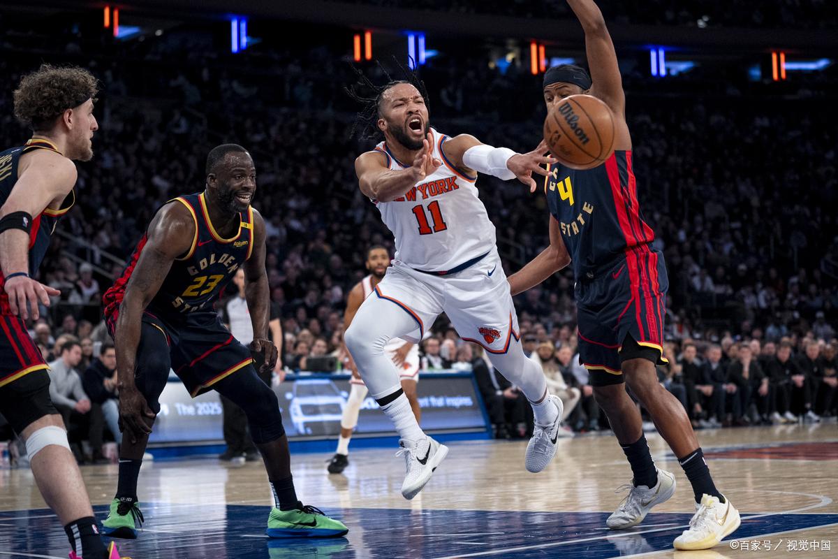 热火客场战胜马刺,尼克斯遭逆袭失利 热火客场战胜马刺,尼克斯遭逆袭失利