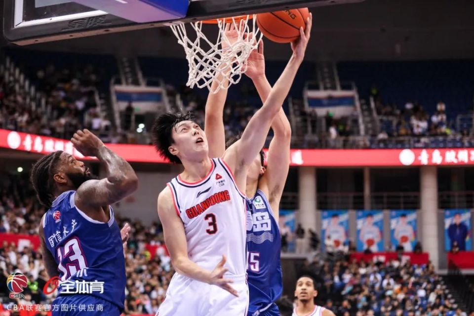 湖南主场战胜重庆,结束不胜局面的简单介绍 湖南主场战胜重庆,结束不胜局面的简单介绍