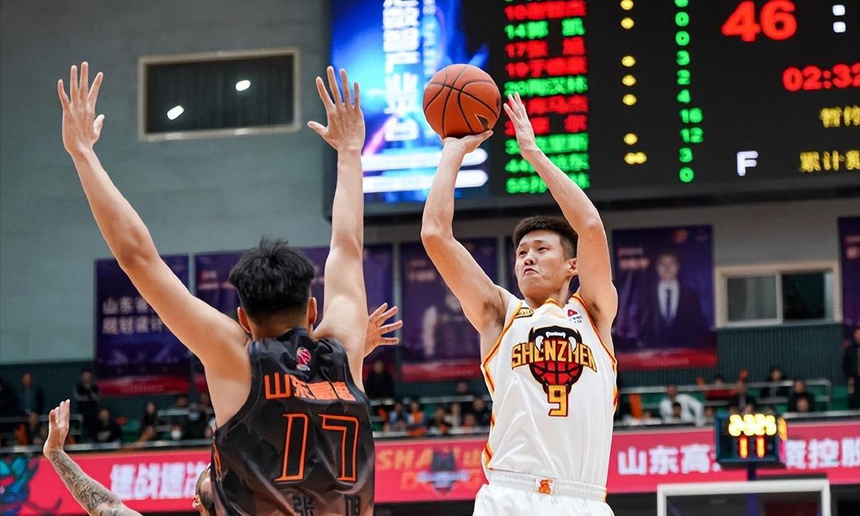 湖南主场战胜重庆,结束不胜局面的简单介绍 湖南主场战胜重庆,结束不胜局面的简单介绍