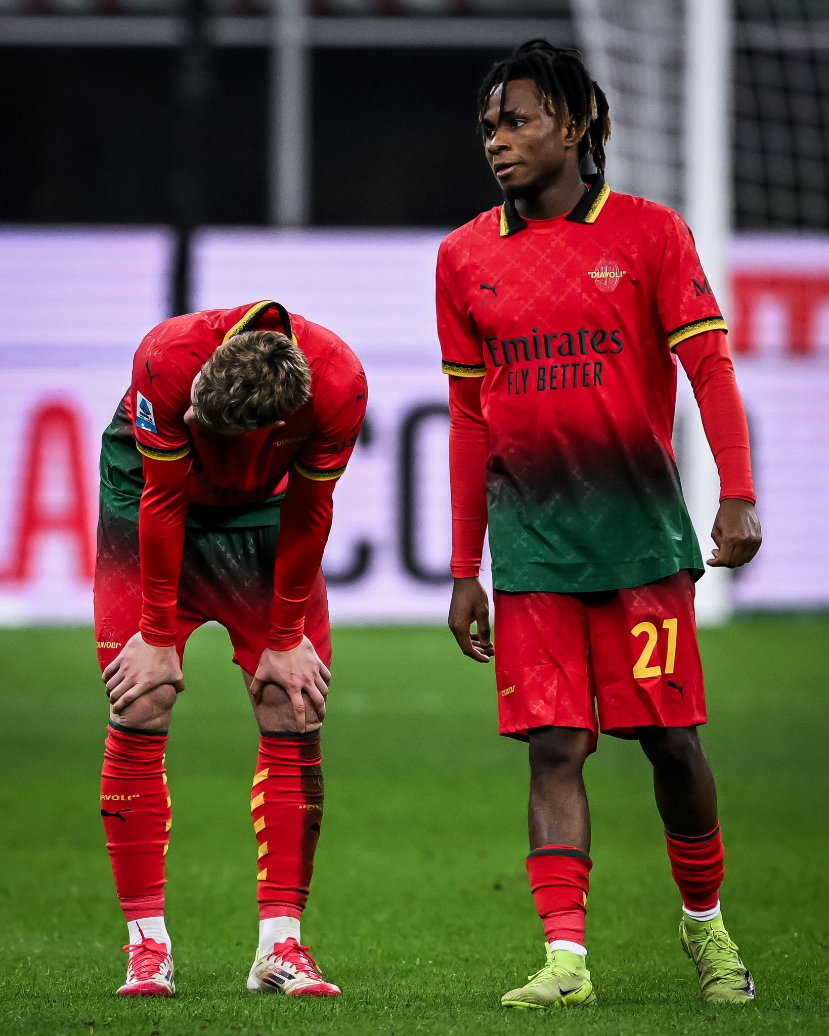 AC米兰赢得近期一场激烈的意甲联赛 AC米兰赢得近期一场激烈的意甲联赛