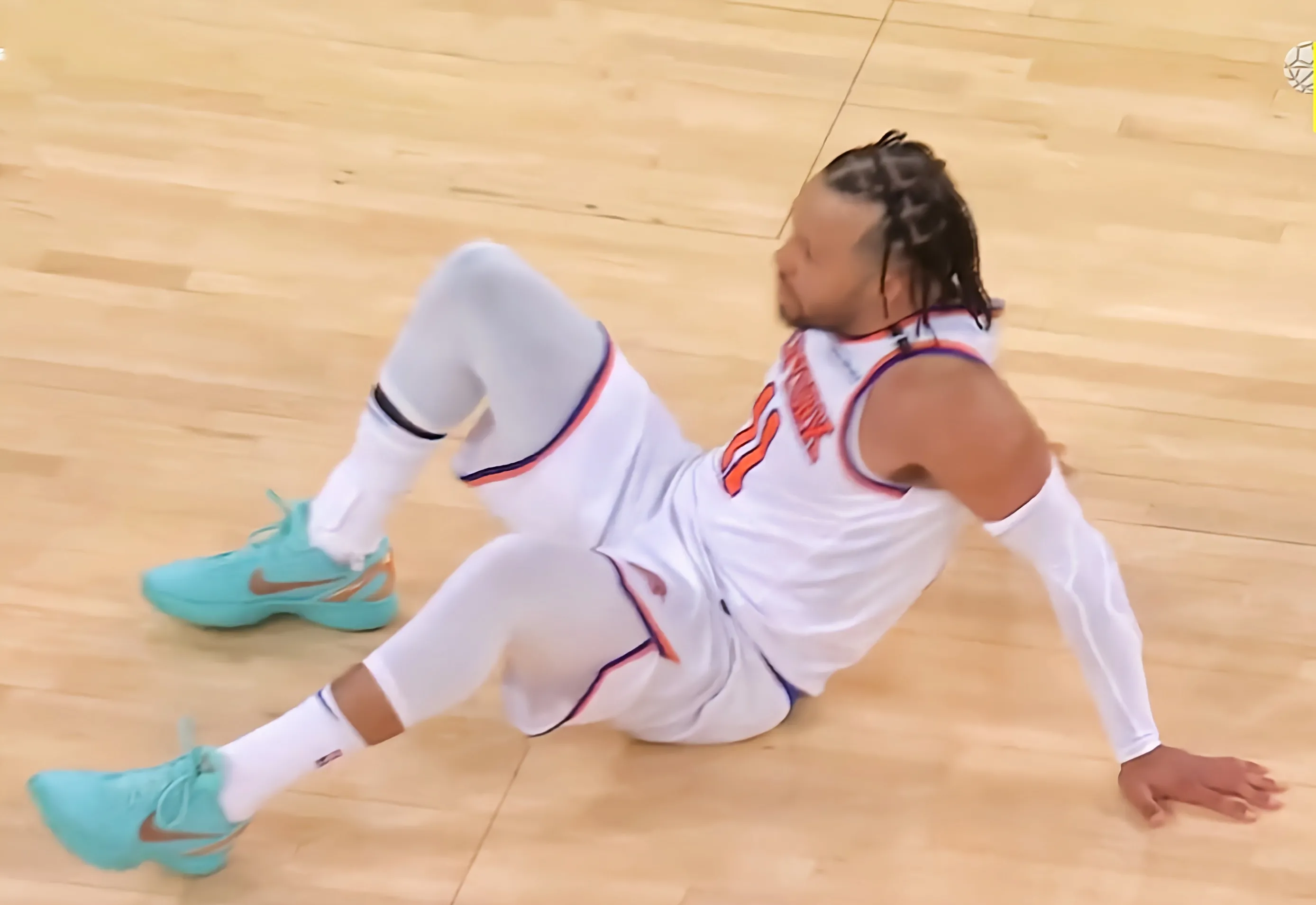 包含尼斯前锋连续三场比赛进球，状态火爆的词条