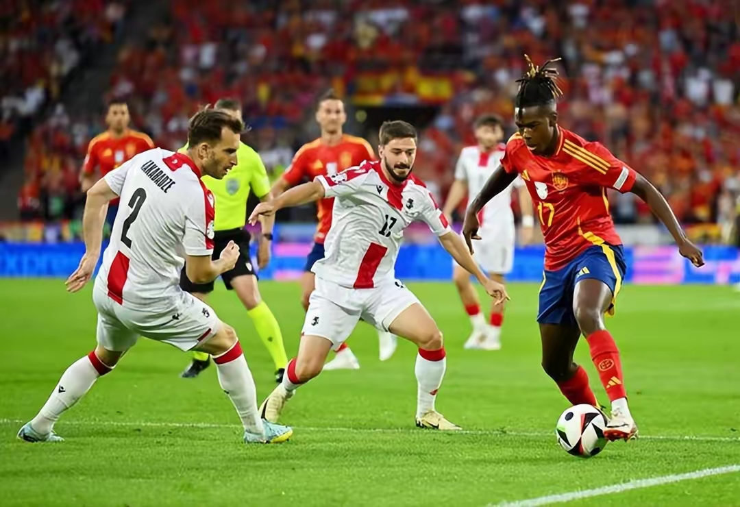 欧洲杯预选赛战绩惊艳，球员们热血拼搏场面触动的简单介绍