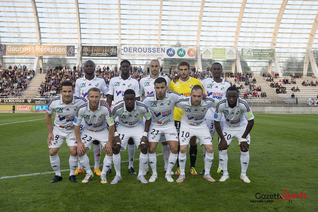 关于亚眠战胜南特：客队表现平平，抢下三分不费吹灰之力的信息