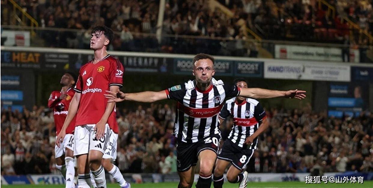 包含曼联功亏一篑,欧冠路仍长阔的词条 包含曼联功亏一篑,欧冠路仍长阔的词条