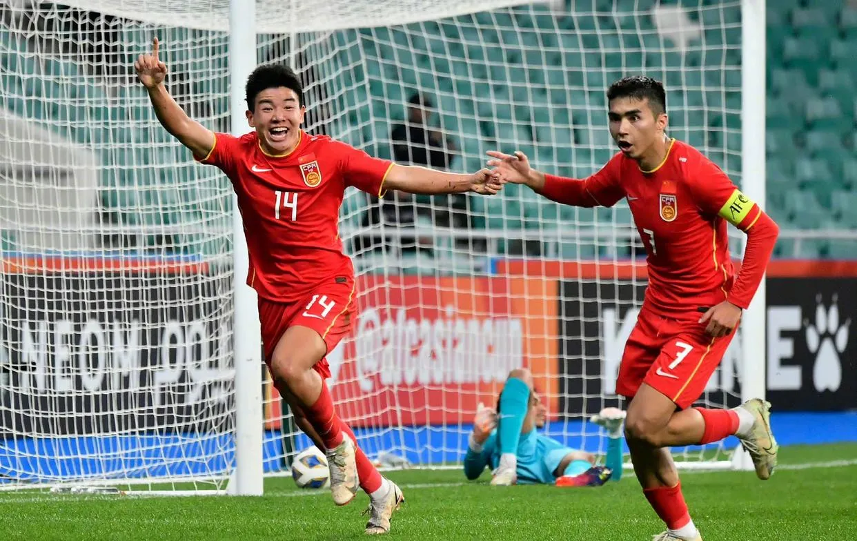 关于国足胜出晋级,创造国际比赛四强成绩的信息 关于国足胜出晋级,创造国际比赛四强成绩的信息