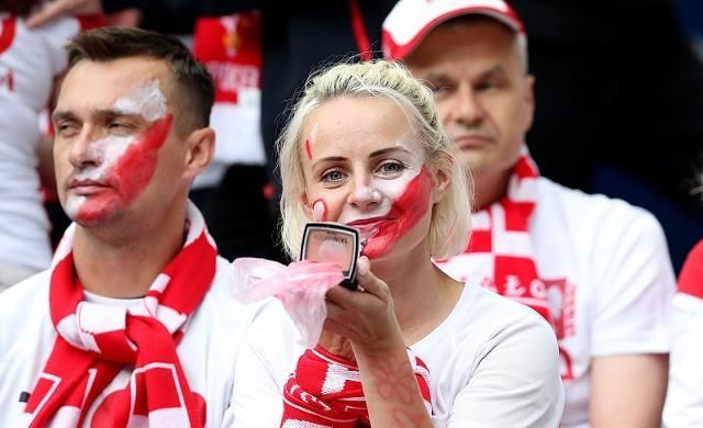 波兰逆袭斯洛文尼亚,锁定小组第一的简单介绍 波兰逆袭斯洛文尼亚,锁定小组第一的简单介绍