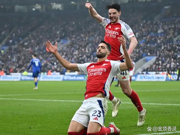 临危受命！教练组如何调整战术应对危机