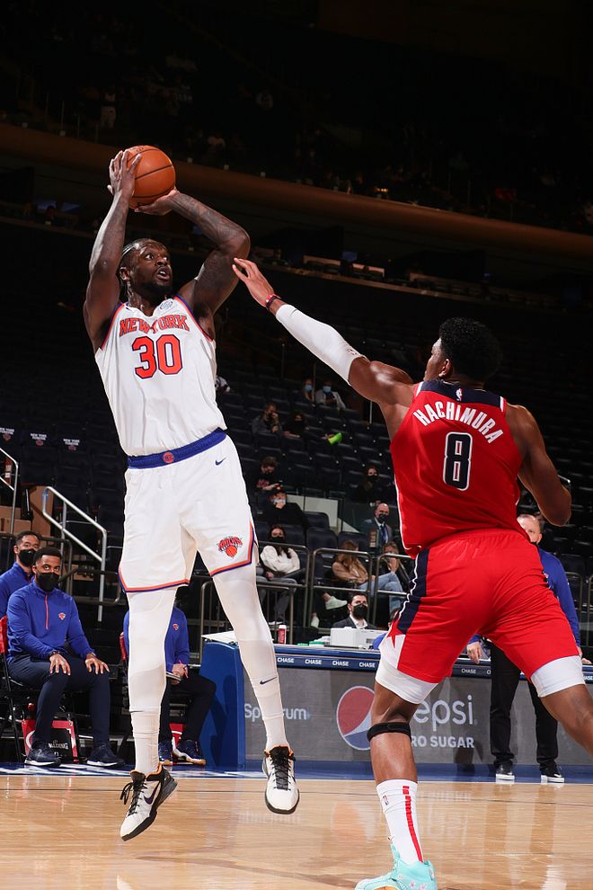 尼克斯吞下五连败，兰德尔孤军奋战