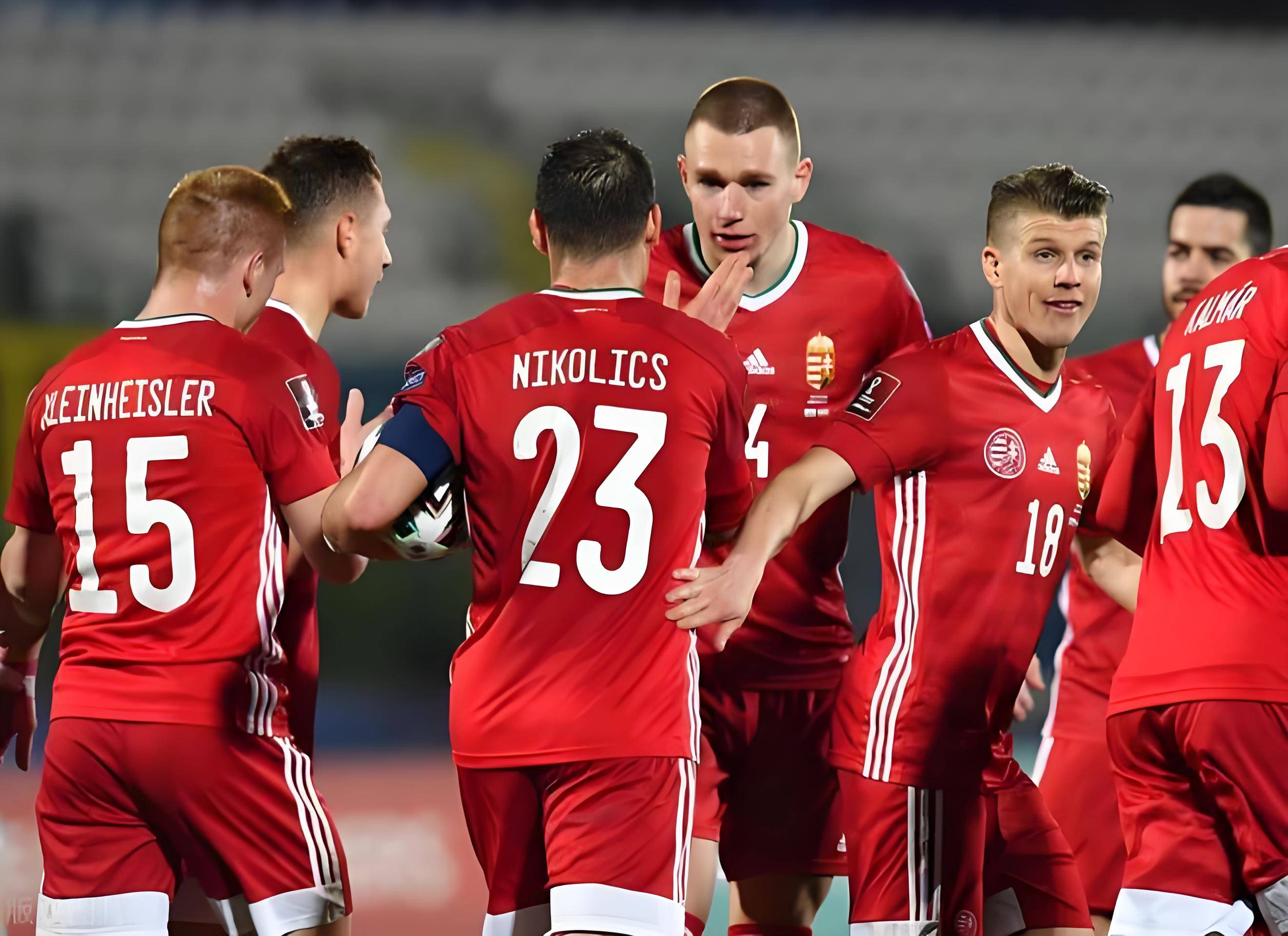 欧洲国家队在比赛中呈现出色实力与拼搏精神 欧洲国家队在比赛中呈现出色实力与拼搏精神