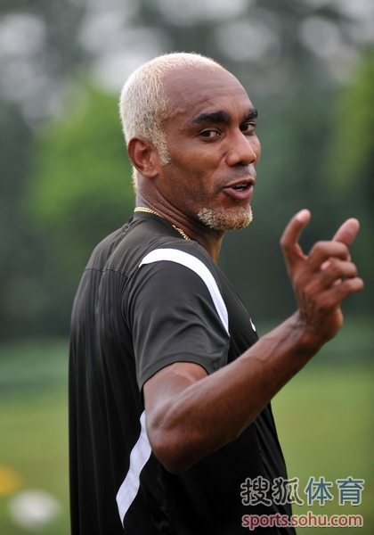 谢菲联客场险胜,继续稳定排名中游的简单介绍 谢菲联客场险胜,继续稳定排名中游的简单介绍