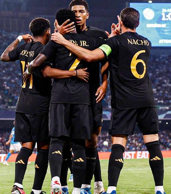 那不勒斯横扫乌克兰，贝林厄姆刷新纪录的简单介绍