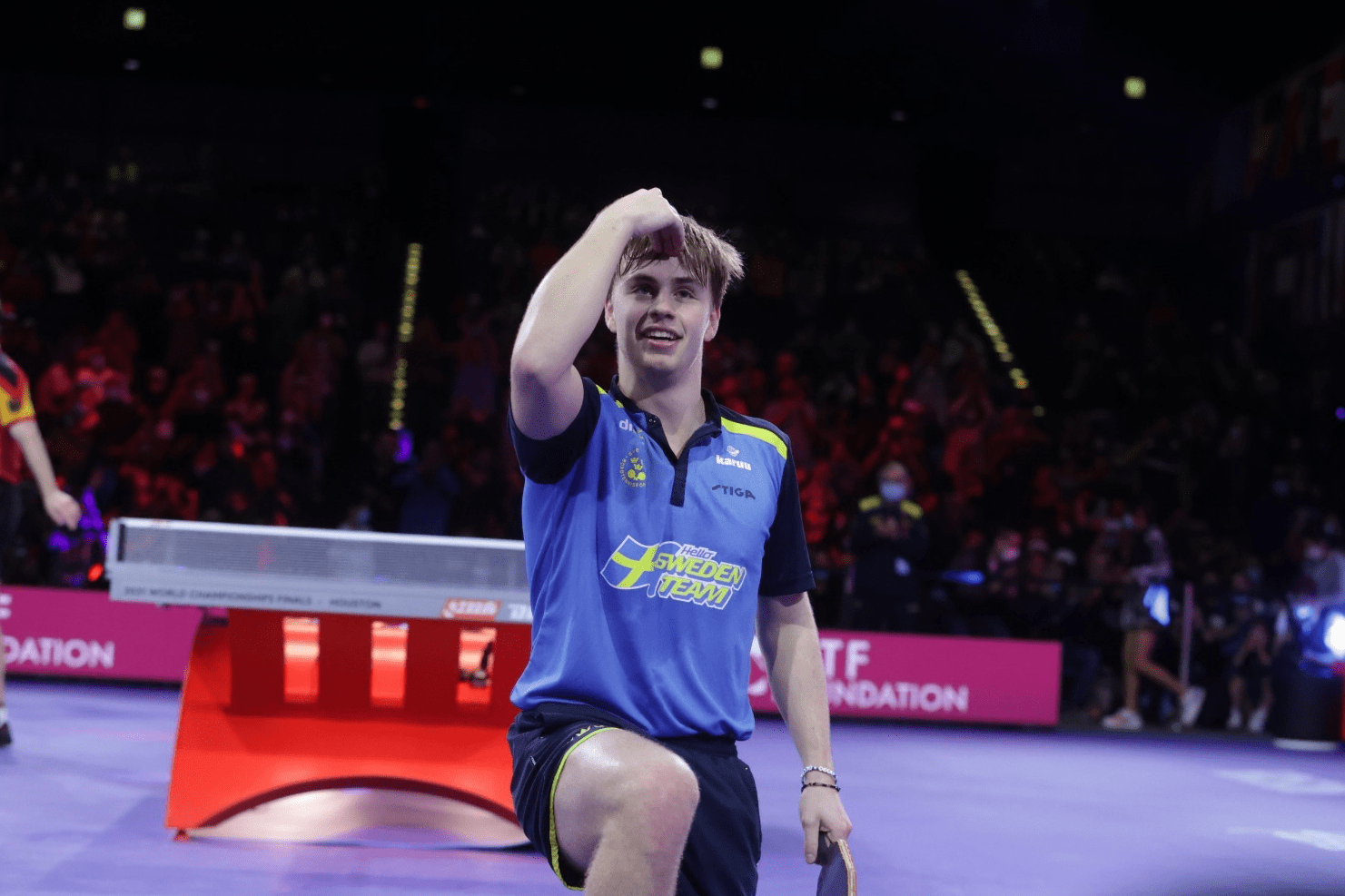 关于瑞典乒乓球队血洗日本乒乓球队，波尔完成帽子戏法的信息