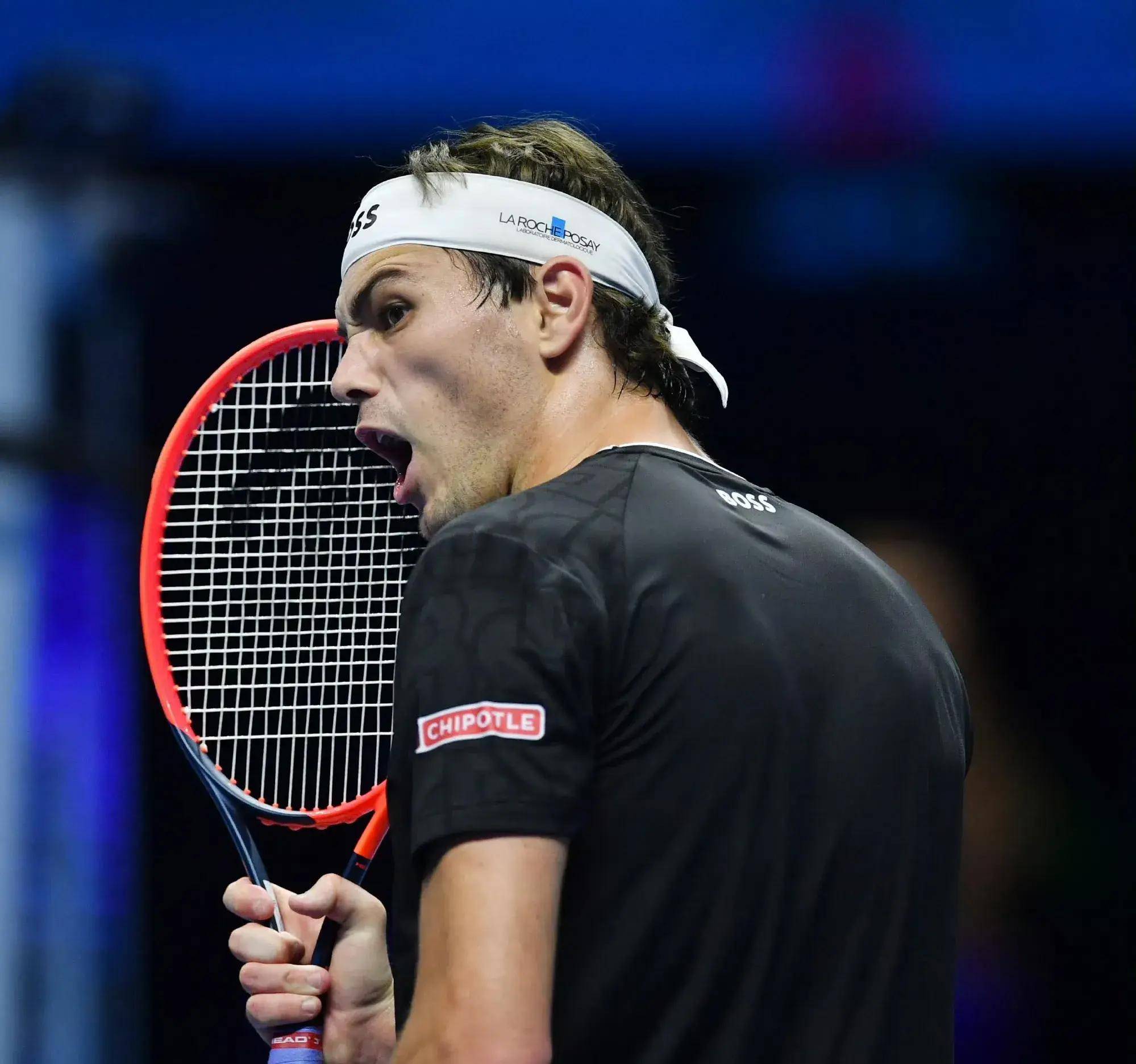 联合杯逆转蒙特卡洛大师赛，兹维列夫扛起全队的简单介绍