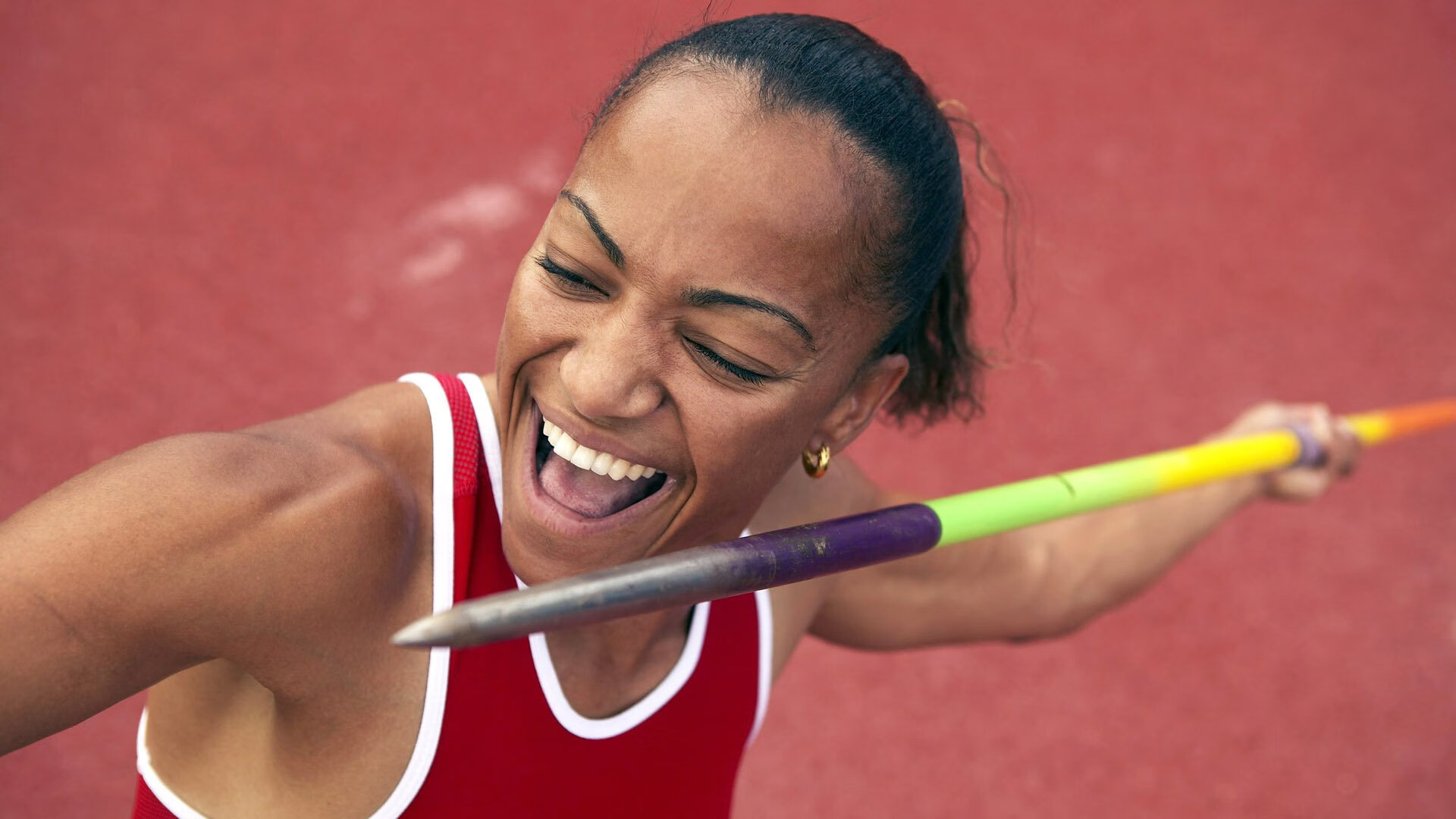 波斯铁骑对阵南美雄鹰，拉亚在焦点战中证明自己的价值