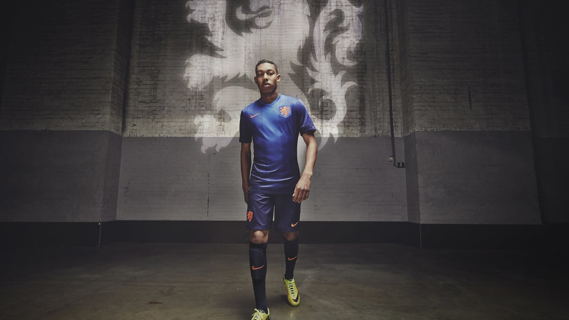 维尼修斯君临圣西罗,西班牙风暴下的米兰王朝黄昏