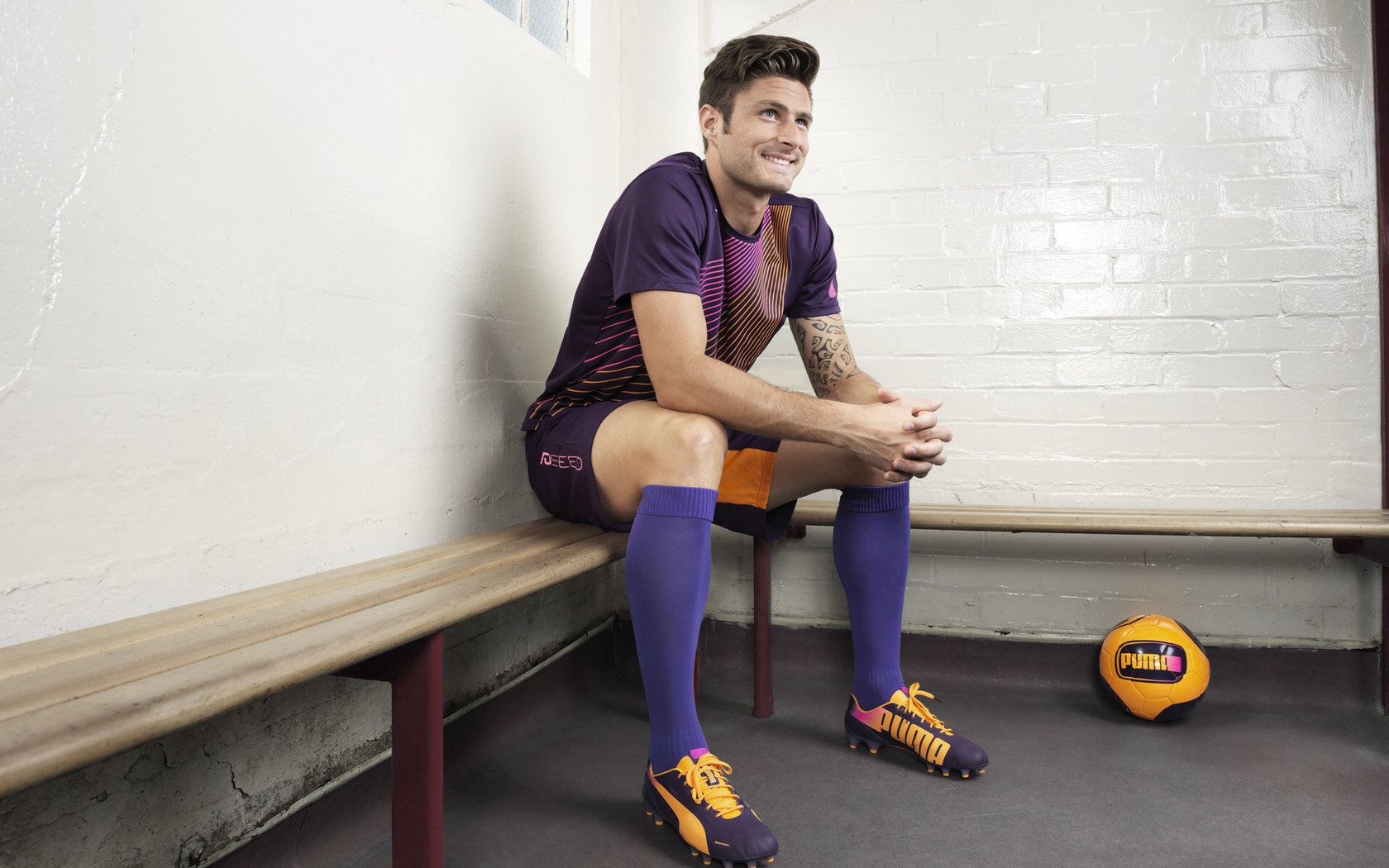 骑士翻盘爵士，浓眉哥统治全场，一场逆转背后的王者逻辑